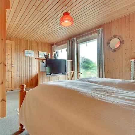 Holiday home Frigga - 400m From The Sea In Western Jutland By Interhome