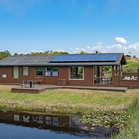 Frigga - 400m From The Sea By Interhome